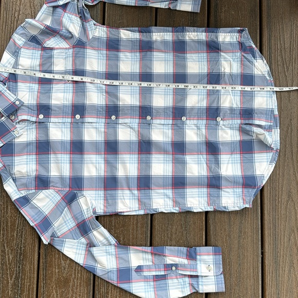 Vineyard Vines Men’s Whale Shirt | small | red white & blue plaid - Picture 3 of 6